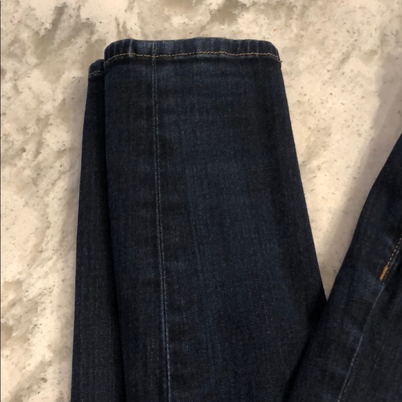 Jeans - Picture 2 of 5